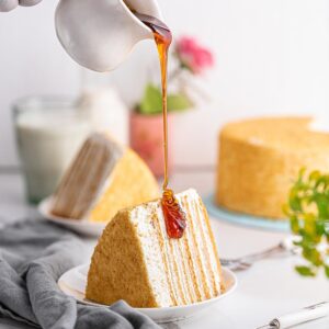 Honey Cake Rs2,900